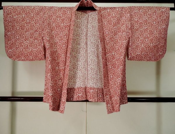 Photo1: K1027M Used Japanese Pale  Red HAORI short jacket / Wool. Geometrical pattern,   (Grade D) (1)