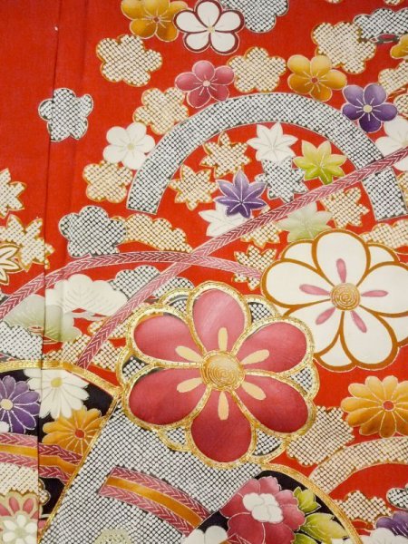 M1207A Vintage Japanese Women Red FURISODE Long-sleeved / Silk. Peony ...