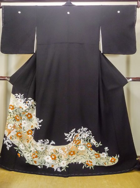 Photo1: M1228P Vintage Japanese women   Black TOMESODE formal / Synthetic. Peony,   (Grade C) (1)