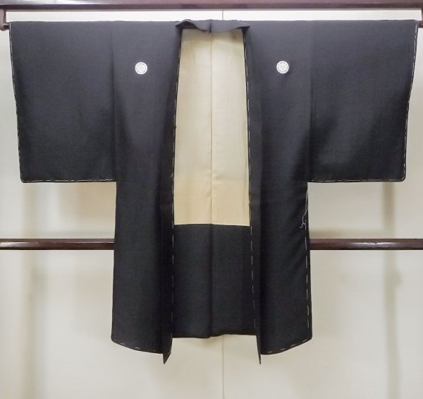 Photo1: Mint N0305V Vintage Japanese   Black Men's Haori / Silk.    (Grade C) (1)