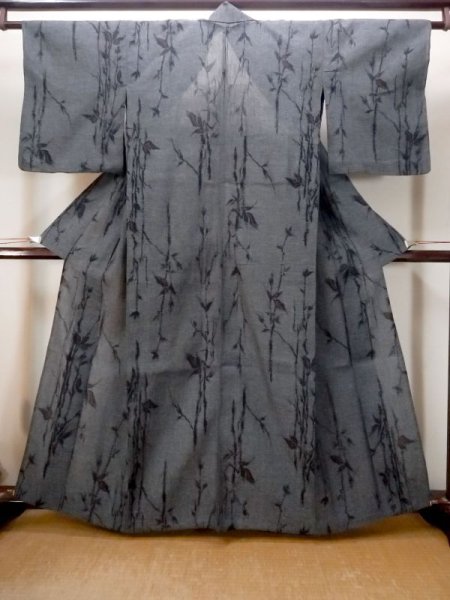 Photo1: N0312F Vintage Japanese women  Dark Gray OJIYACHIJIMI / Linen. Leaf,   (Grade B) (1)