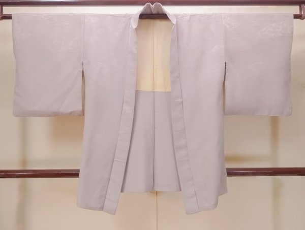 Photo1: N0529C Vintage Japanese women  Pale Purple HAORI short jacket / Silk.  Based woven pattern: water stream, wave, folding fan pattern  (Grade C) (1)