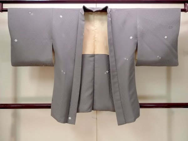 Photo1: N0529Q Vintage Japanese women   Gray HAORI short jacket / Silk. Lozenges   (Grade C) (1)