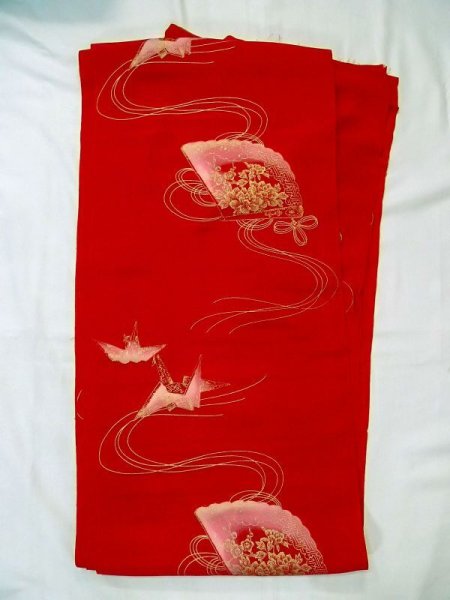 Photo1: N0624L Vintage Japanese Kimono   Red Cutting cloth Peony Silk. (Grade C) (1)