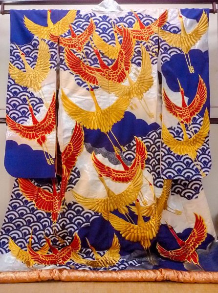 Photo1: N0827H Vintage Japanese women  Dark Blue UCHIKAKE Wedding / Silk. Crane,   (Grade C) (1)