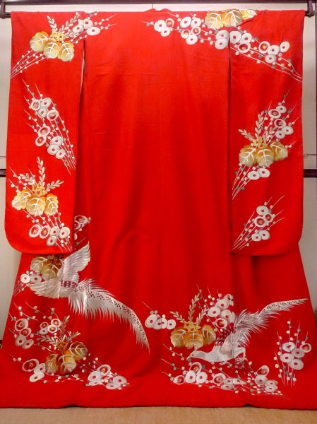 Photo1: N0827J Vintage Japanese women  Vivid Red UCHIKAKE Wedding / Silk. Chrysanthemum,   (Grade C) (1)