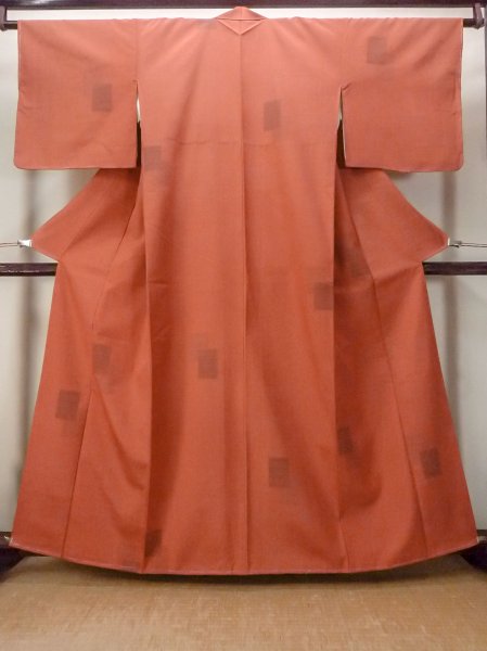 Photo1: N1007A Vintage Japanese kimono  Grayish Orange TSUMUGI pongee for women / Silk. Flower,   (Grade B) (1)