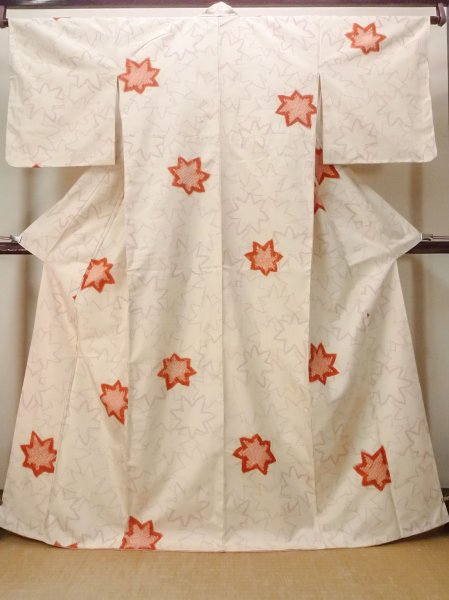 Photo1: N1007G Vintage Japanese kimono   Ivory TSUMUGI pongee for women / Silk. MOMIJI maple leaf,   (Grade B) (1)