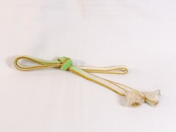 Photo1: Mint N1022XA Vintage Japanese Kimono   White OBIJIME decorative string/cord/rope  Gradation Silk. (Grade A) (1)