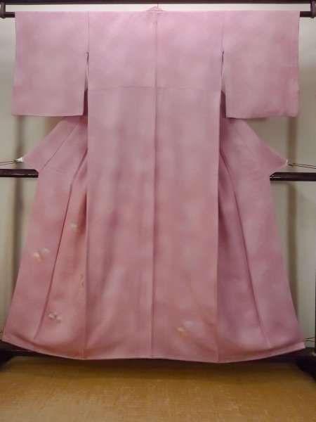 Photo1: N1210J Vintage Japanese kimono Light Grayish Pink TSUKESAGE formal for women / Silk. Gradation   (Grade B) (1)